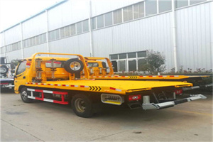 镇康附近拖车救援搭电