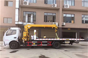 镇康附近汽车轮胎更换